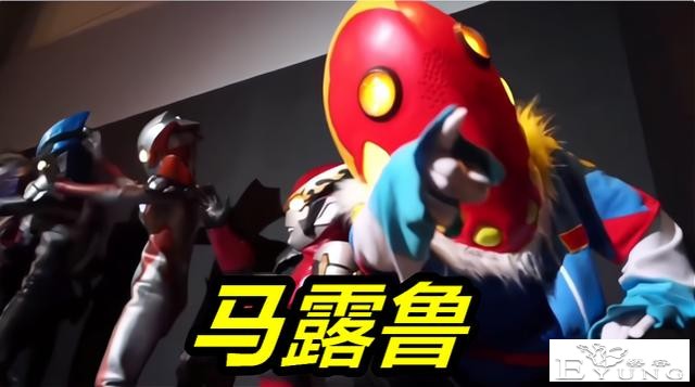 全新“奥特英雄EXPO”来了，斯麦露和两大奥特曼合影，皮套果然帅-4.jpg
