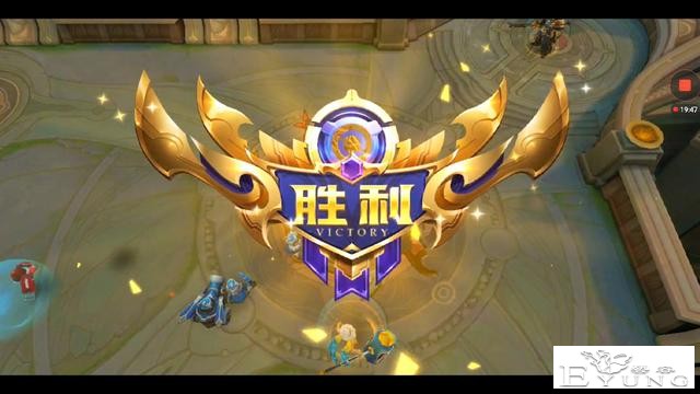 看了下我关注的游戏up主，大多是重点大学毕业的高材生-1.jpg
