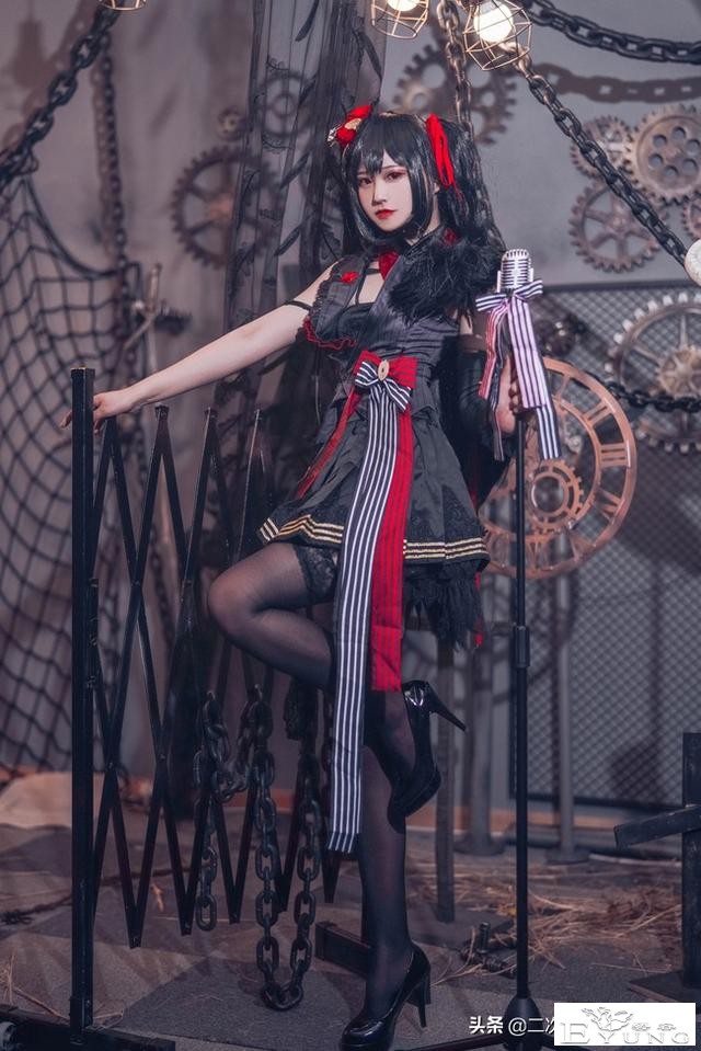 《碧蓝航线》大凤cos，优雅美丽，哥特风与机械风融合太美了-2.jpg