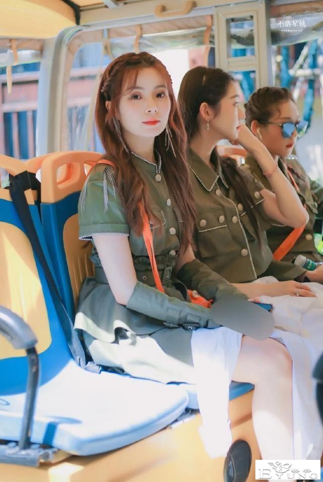 硬糖少女曝光频率舒适，1个月3档综艺不紧不慢，粉丝担忧完全多余-3.jpg
