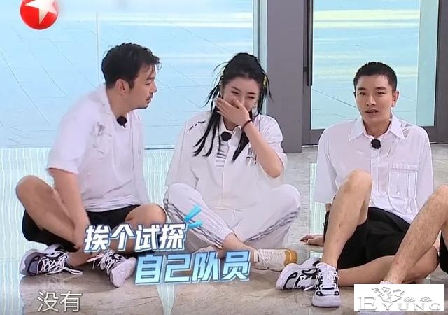 硬糖少女曝光频率舒适，1个月3档综艺不紧不慢，粉丝担忧完全多余-2.jpg