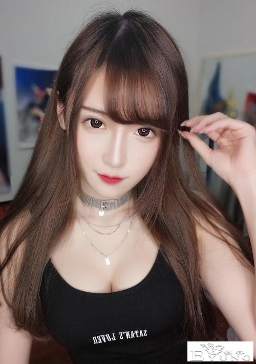斗鱼主播腐团儿，二次元的神，身材颜值爆表，cosplay美照图集-1.jpg