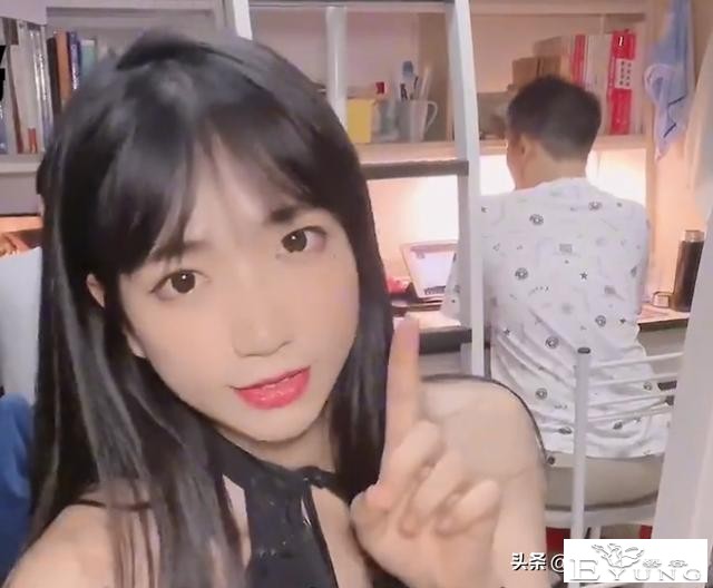 行走在网红圈八大伪娘：AI换脸恶心网友，康雅雅作品被下架？-12.jpg