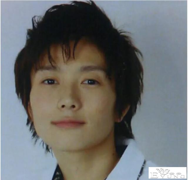 帅气小伙儿扮女装色诱10多名男人！被捕后竟怀孕在狱中生产？还是多重人格？看呆网友-17.jpg