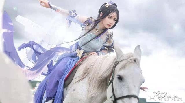 Coser为还原角色有多拼？有人亲手缝衣服，有人冬天露白腿-4.jpg