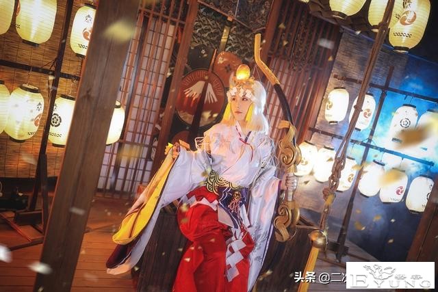 《阴阳师》御馔津cos，场景服饰用心还原，连狐狸都很还原-8.jpg