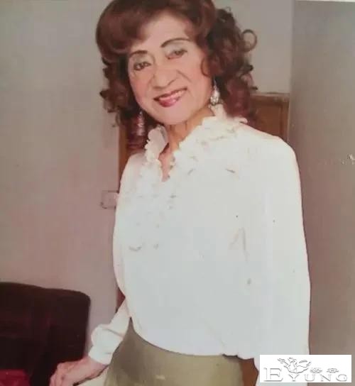 男扮女装可以有多像？万国雄男扮女装多年，被亲妹妹举报-7.jpg