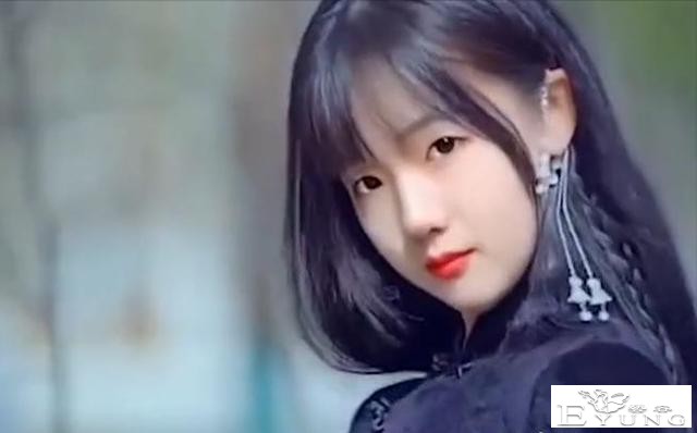 全网靠女装走红的七大网红，有的比女生还好看，他为何遭全网炮轰-13.jpg
