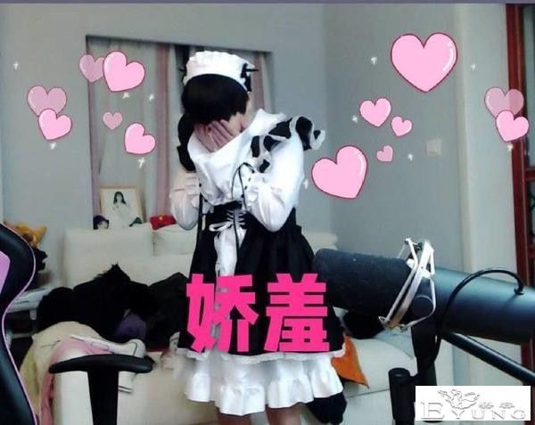 日本资深女装大佬化妆前后对比惊人，七尺大汉秒变萝莉？急需缓缓-1.jpg