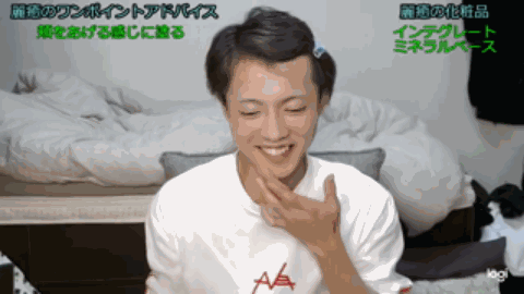 日本资深女装大佬化妆前后对比惊人，七尺大汉秒变萝莉？急需缓缓-21.jpg