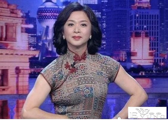 娱乐圈9位“变性美女”，一个比一个漂亮，今最大59岁，最小35岁-8.jpg