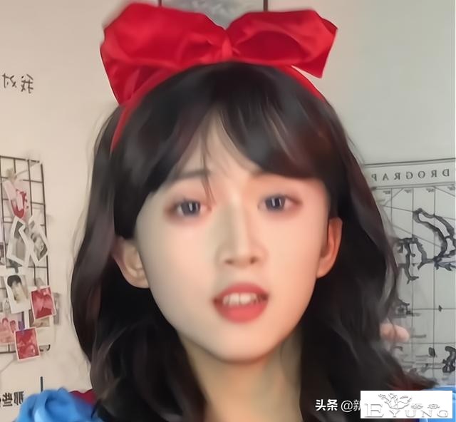 变装博主康雅雅道歉并退网，扮女装误导青少年，网友欢呼：不冤-1.jpg