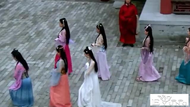 他号称伪娘祖师爷，男扮女装作案10年从未被发现，桑冲如何做到的-4.jpg