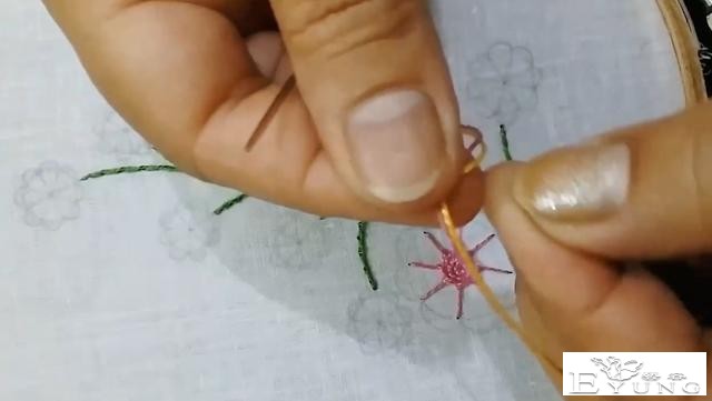 他号称伪娘祖师爷，男扮女装作案10年从未被发现，桑冲如何做到的-16.jpg