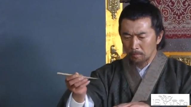 他号称伪娘祖师爷，男扮女装作案10年从未被发现，桑冲如何做到的-28.jpg