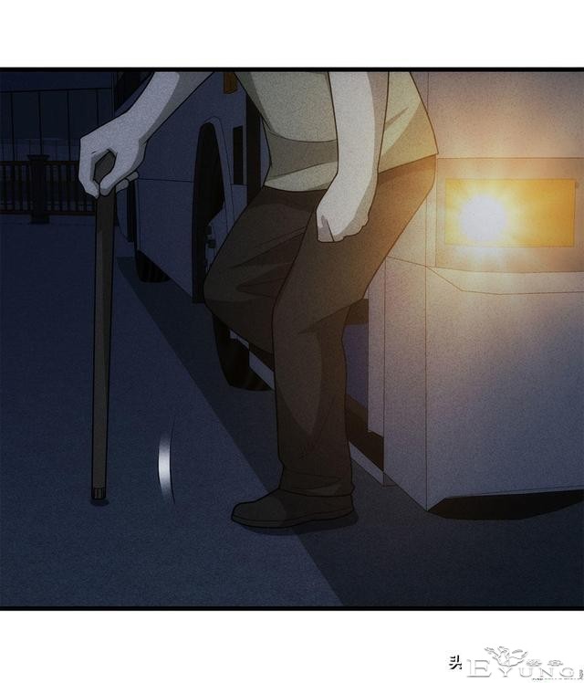 人性漫画《总是在等末班公交车的诡异老头》-11.jpg