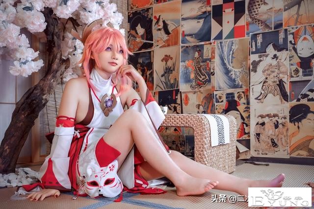 《原神》八重神子cos，眼睛温柔有感染力，还有可爱的颜值-1.jpg
