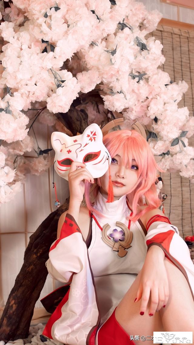 《原神》八重神子cos，眼睛温柔有感染力，还有可爱的颜值-2.jpg
