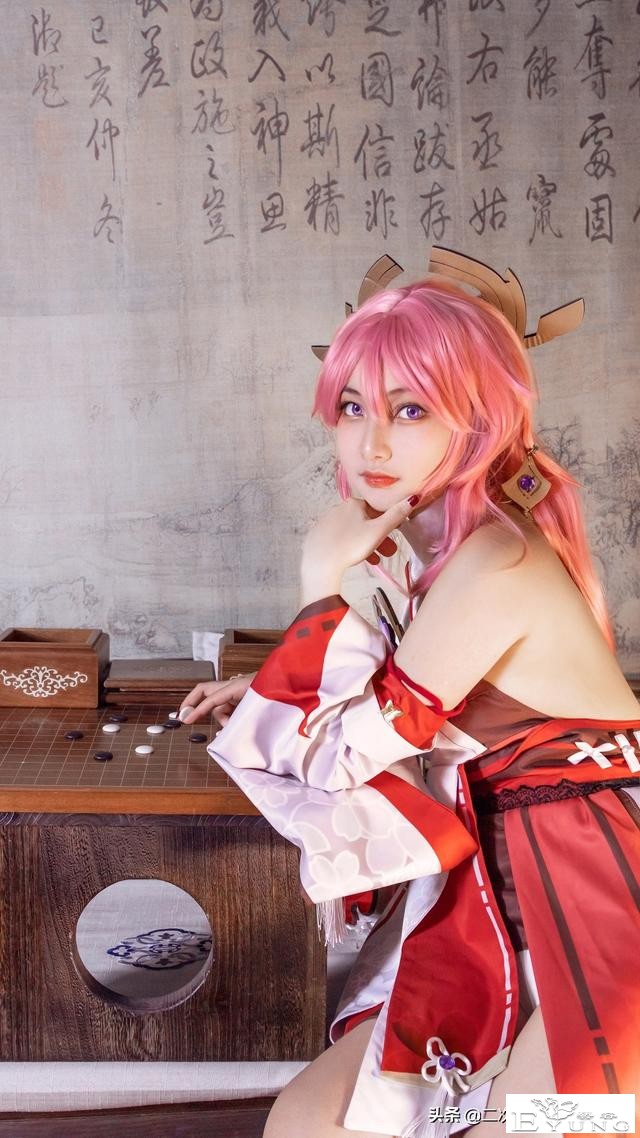 《原神》八重神子cos，眼睛温柔有感染力，还有可爱的颜值-4.jpg