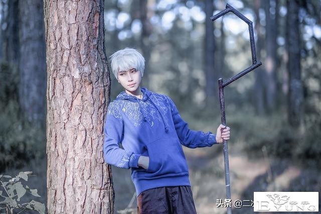 《守护者联盟》杰克冻人cos，好帅呀，眼睛很有吸引力-3.jpg