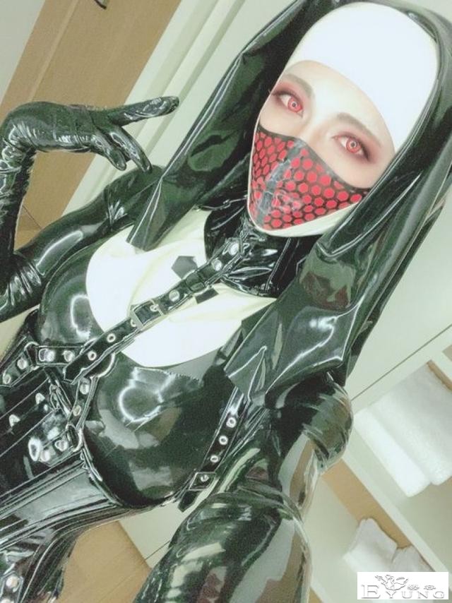 居家隔离催生伪娘直播潮，大叔戴淘宝G杯假胸打赢，再也不信网红-6.jpg
