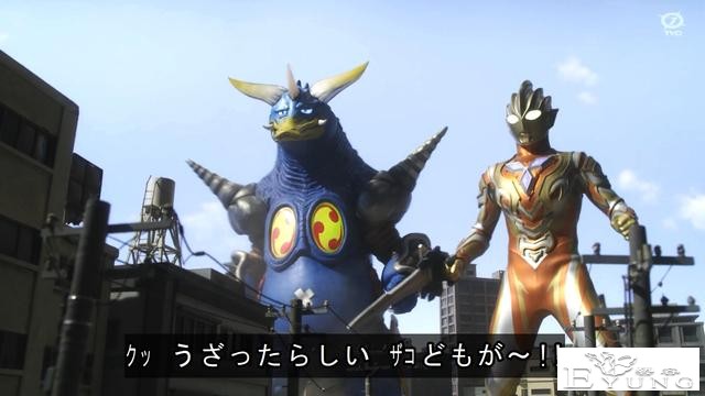 特利迦奥特曼：蓝色雷兽是吃货，一堆“馒头”搞定，吃完翻脸打人-6.jpg