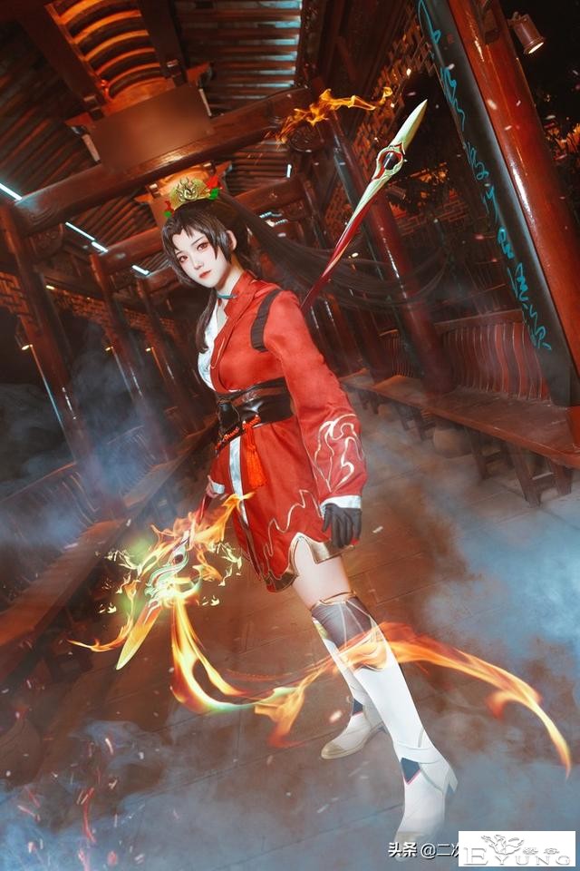 《王者荣耀》​云缨cos，又飒又帅气，气势绝美富有张力-5.jpg