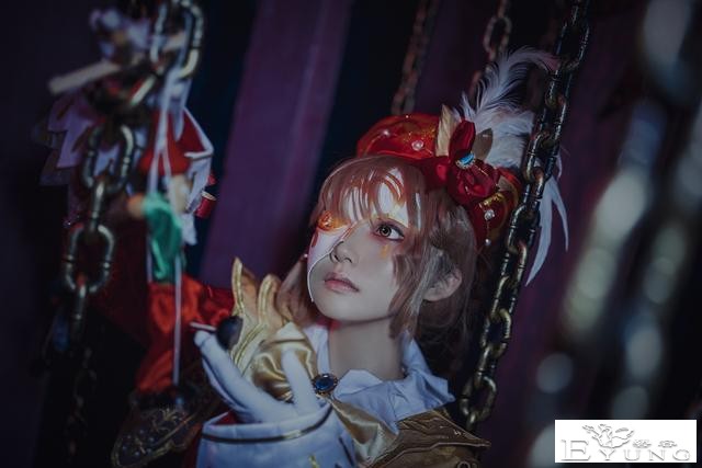 《第五人格》艾格·瓦尔登cos，纳西瑟斯，眼神太有灵气啦-2.jpg