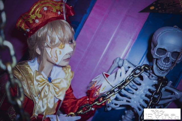 《第五人格》艾格·瓦尔登cos，纳西瑟斯，眼神太有灵气啦-4.jpg