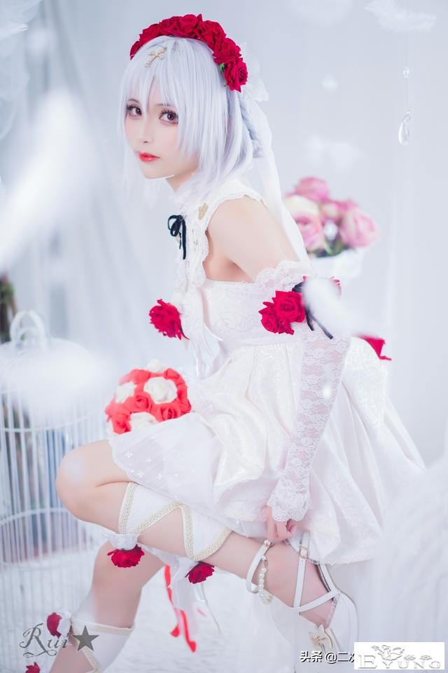 《崩坏3》德丽莎月下初拥cos，美丽唯美，第一眼就美到啦-4.jpg