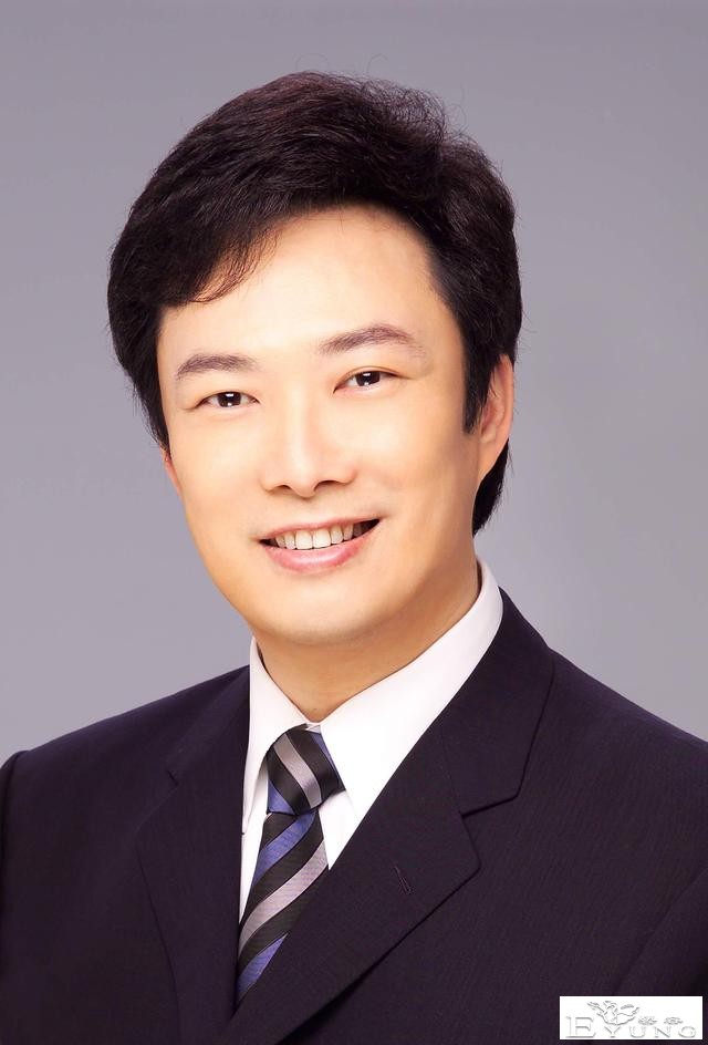 至今未婚的10位大龄男主持人，各有各的苦衷，最大67岁，最小43岁-1.jpg