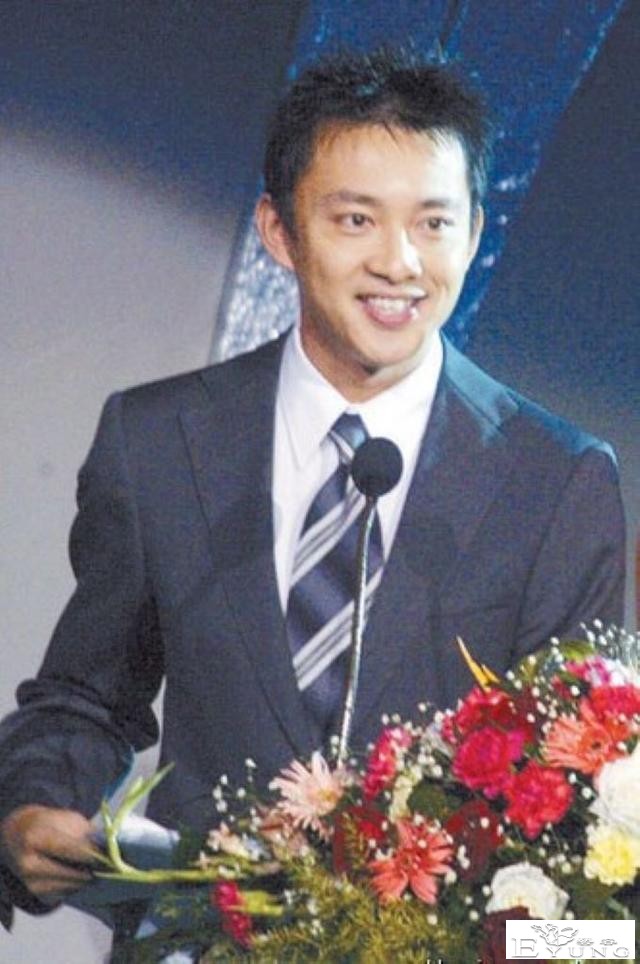 至今未婚的10位大龄男主持人，各有各的苦衷，最大67岁，最小43岁-9.jpg