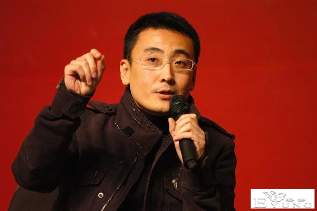 至今未婚的10位大龄男主持人，各有各的苦衷，最大67岁，最小43岁-22.jpg