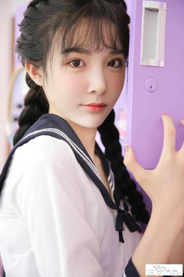 百万粉女装大佬自曝“已成为女孩”，却被扒出变性申请是网图…-8.jpg