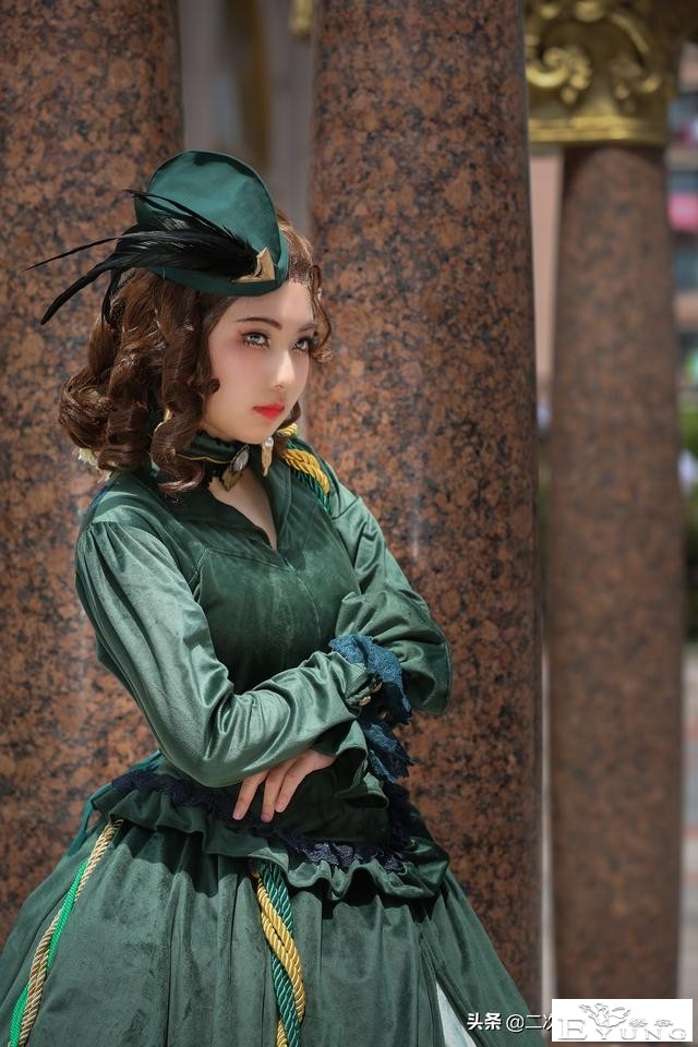 《第五人格》红夫人斯嘉丽cos，优雅高贵，举手投足之间气质尽显-7.jpg