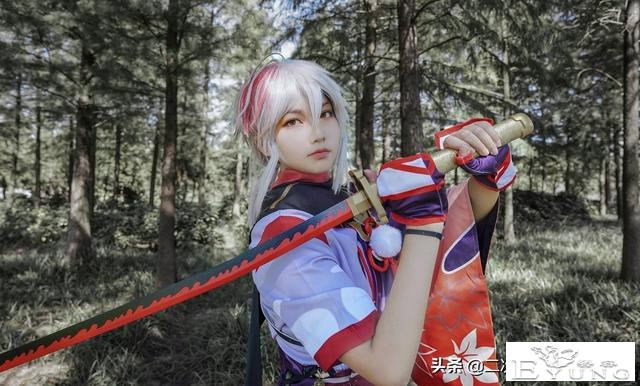 《原神》枫原万叶cos，这个眼神，有点可爱与帅气-6.jpg