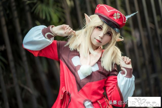 《原神》可莉cos，扫地中的可莉好萌呀，拽拽的样子也好可爱-2.jpg