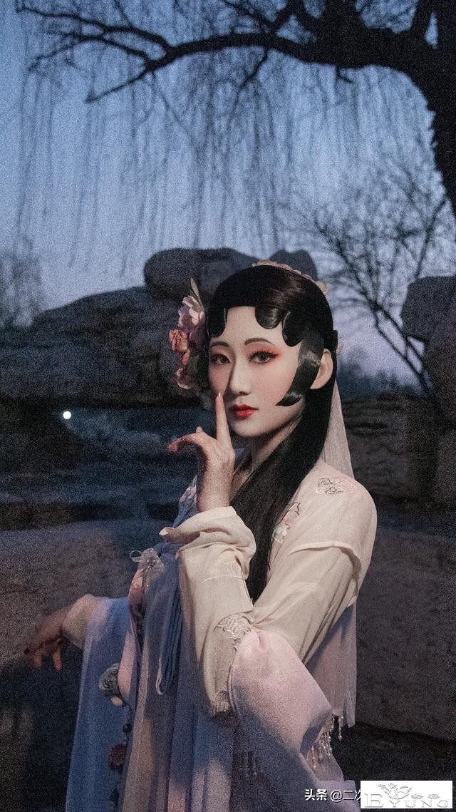 因为自卑踏入二次元的女孩，却因《秦时明月》和cos变得自信-10.jpg