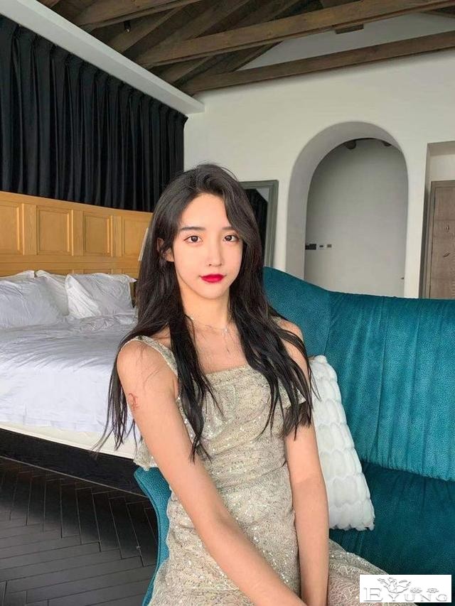 最美伪娘艾比，被称最美的男人，变性后成为所有男生的理想型-5.jpg