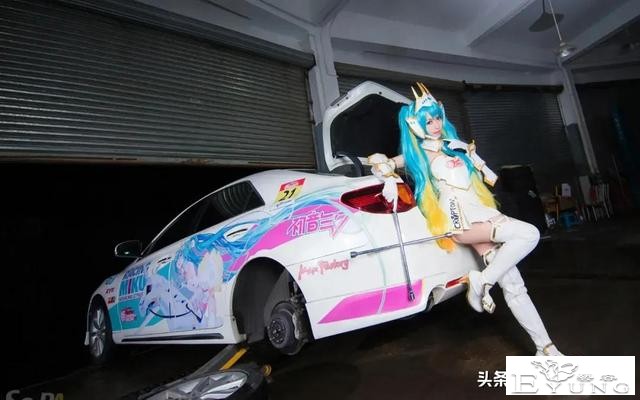 cosplay二次元美女车模写真集-2.jpg