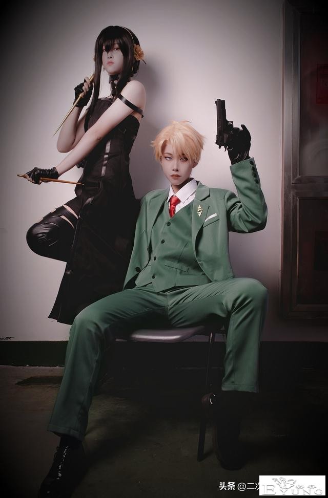 《间谍过家家》约尔&amp;黄昏cos，天呐，互动也太甜了吧-5.jpg
