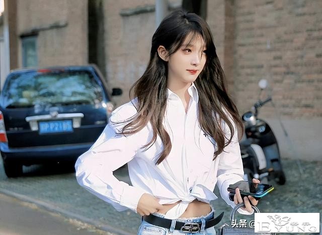 娱乐圈“媚女”行为：穿女装、装娘炮、扮伪娘，让我大开眼界-37.jpg