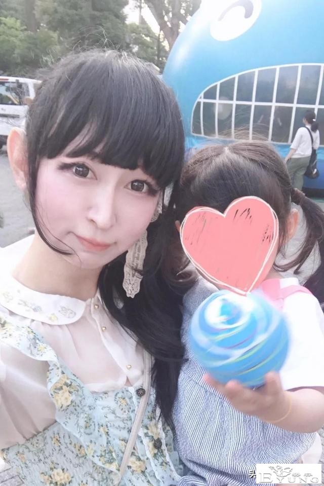 女装十年，软萌娇小的日本萝莉，竟是40岁已婚大叔？-27.jpg