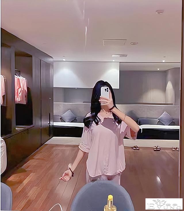 无下限，某男子身份证造假，扮女装进女浴室，还理直气壮的怼粉丝-3.jpg