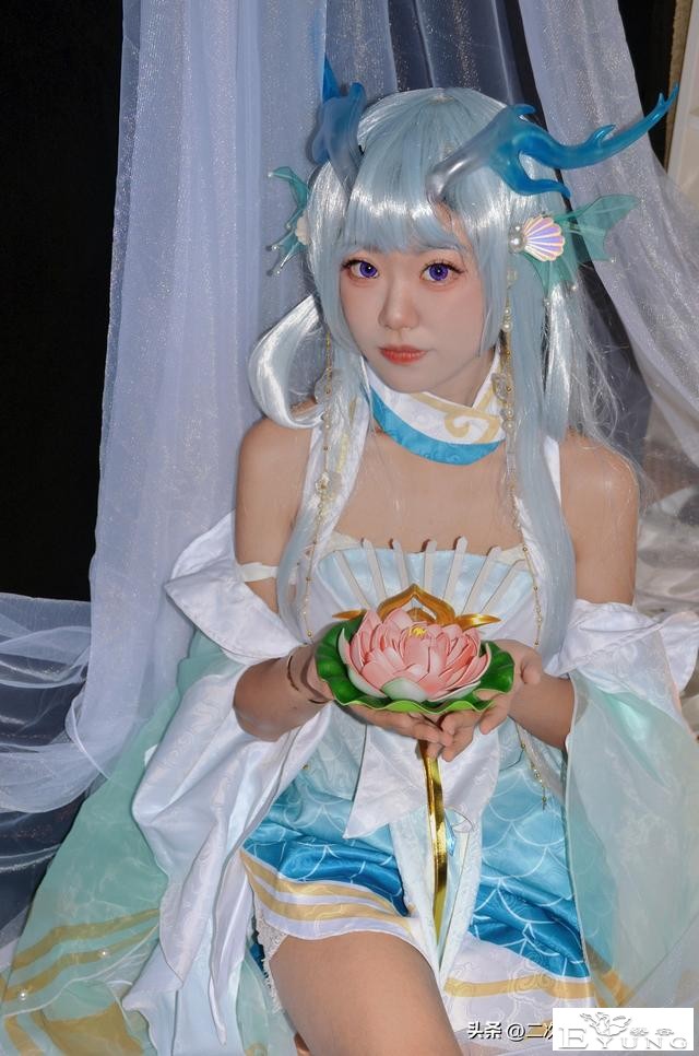 《王者荣耀》​西施游龙清影cos，文静温婉，小表情很可爱-3.jpg