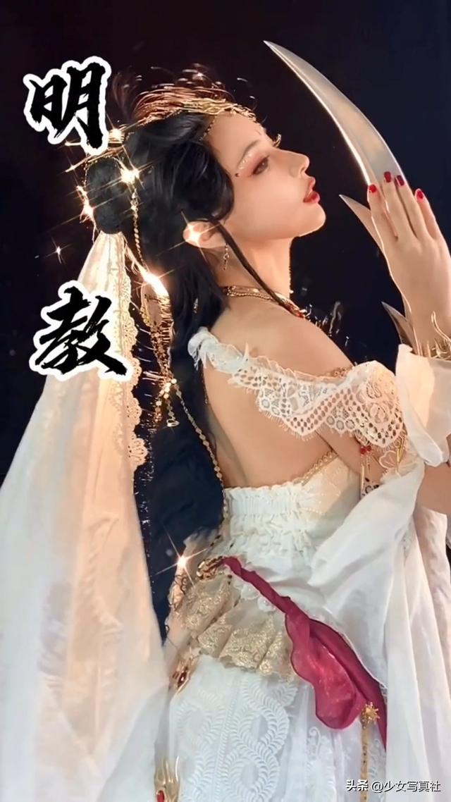 二次元cos变装，里面你认识几个？-10.jpg