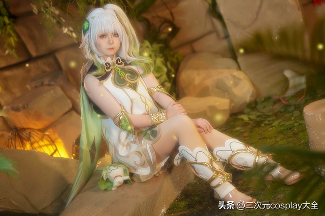 《原神》​纳西妲cos，这么乖的小可爱，我决定直接抱走啦！-8.jpg