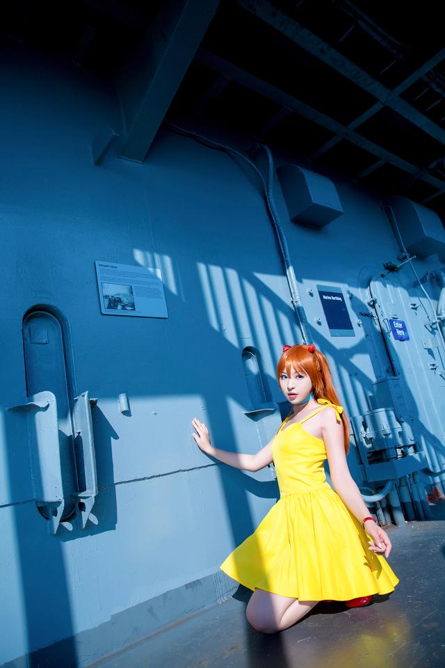 三组日本动漫《新世纪福音战士》角色明日香COSPLAY作品欣赏-10.jpg