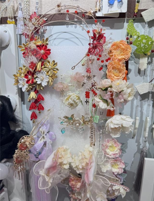 三川汉服体验馆，一秒变装古典美人，出片率杠杠滴！-3.jpg
