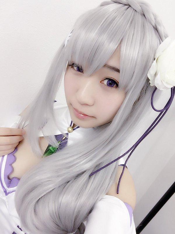 拖更的漫画家有多爽，月入百万躺着打游戏、娶声优和美女coser-5.jpg